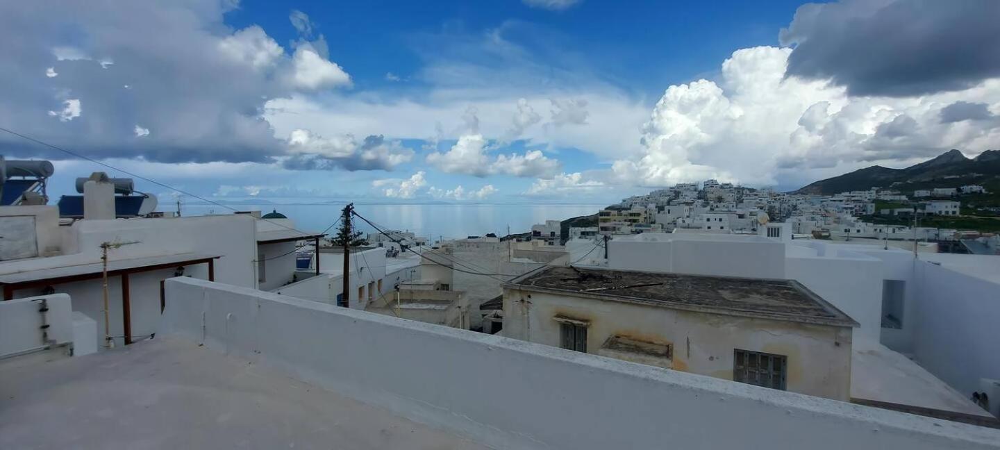 Castlevania- Traditional House In The Castle Naxos City Exteriör bild